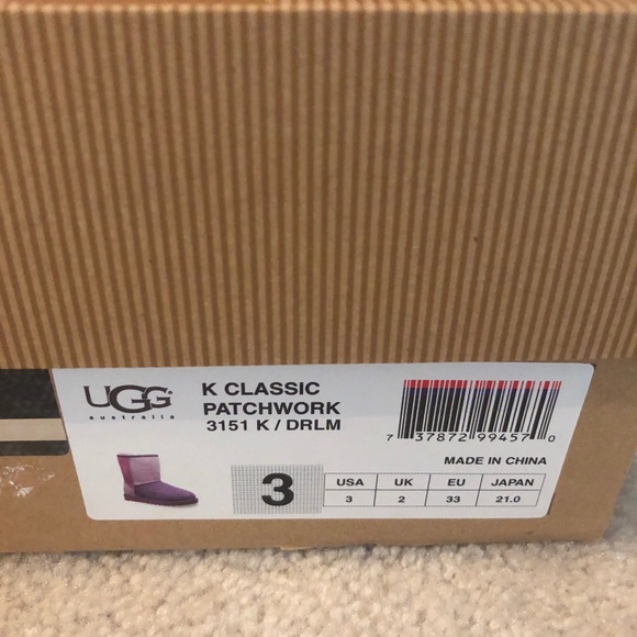 Rare UGG Classic Patchwork Girls Size 3 Boots - Picture 3 of 14